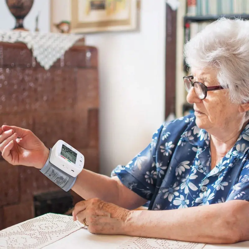 Digital Upper Arm Blood Pressure Monitor With Pulse Readout 1