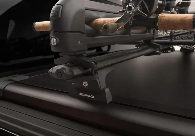 Undercover Ridgelander Deck Lid Ski And Snowboard Carrier – Holds Up To Four Skis (Model #100223) 1